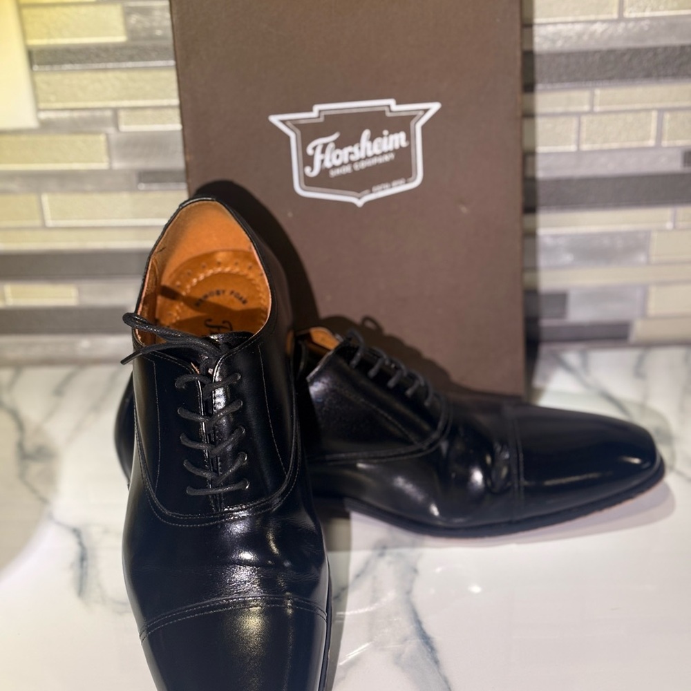 Florsheim Black Cap-Toe Leather Derby Dress Shoes